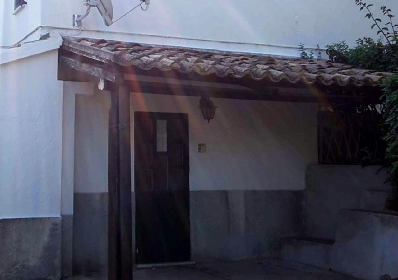 Tenuta Conte Ruggero Santa Domenica Talao Exterior foto