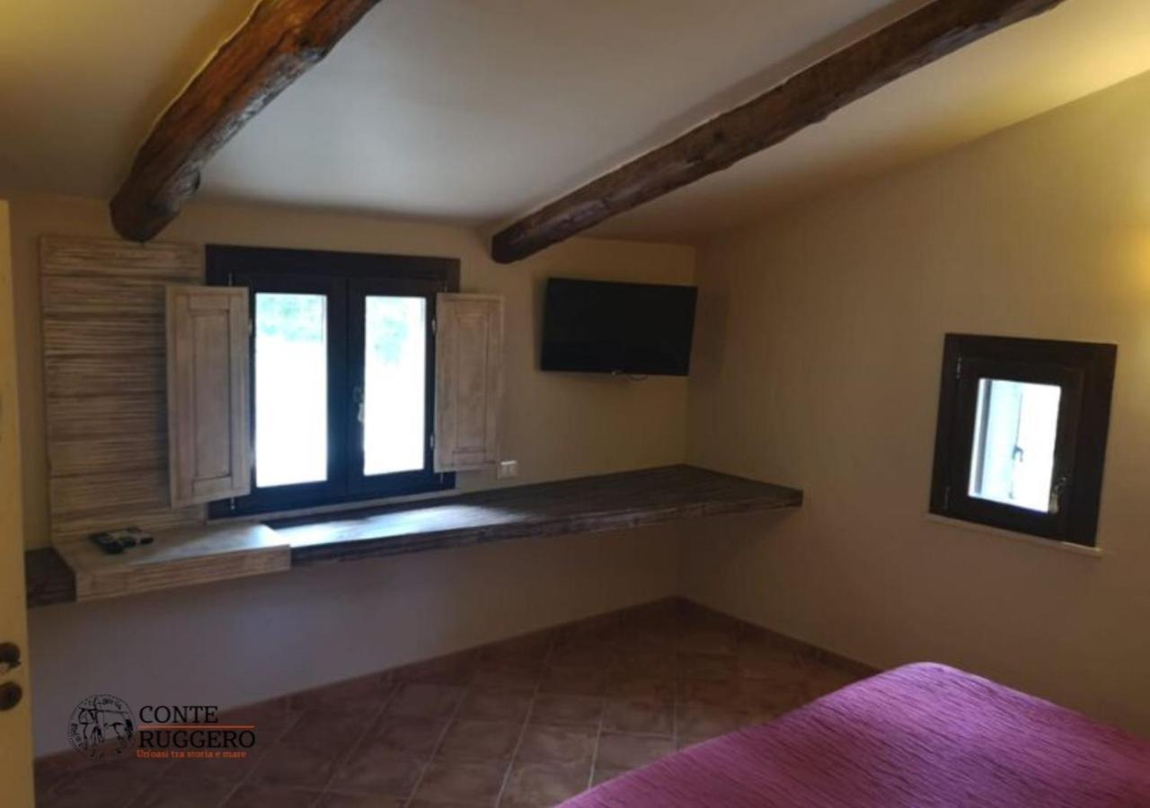 Tenuta Conte Ruggero Santa Domenica Talao Exterior foto